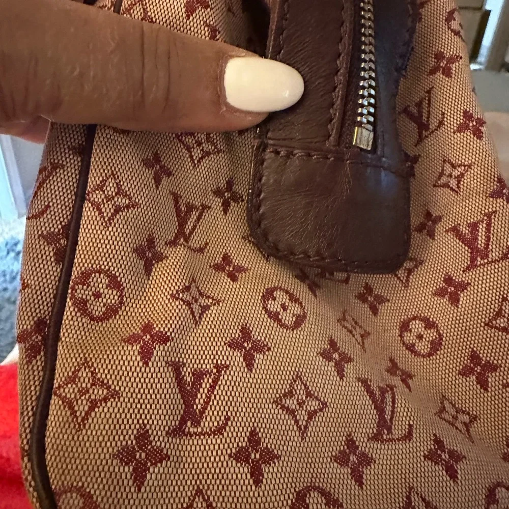 Louis Vuitton Josephine Doctor Bag